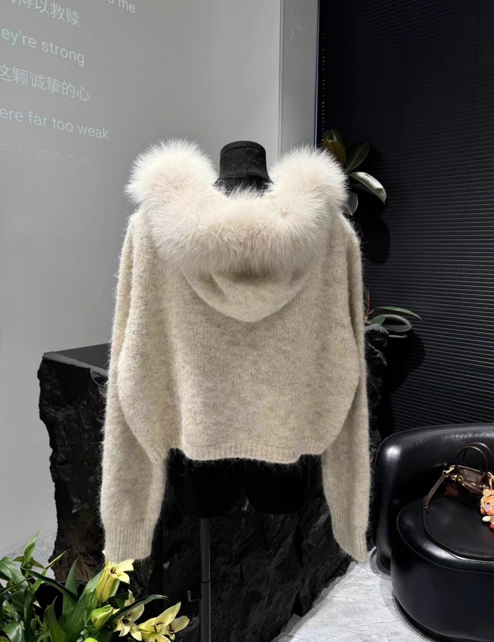 Short pullover hooded fox fur collar coat for women