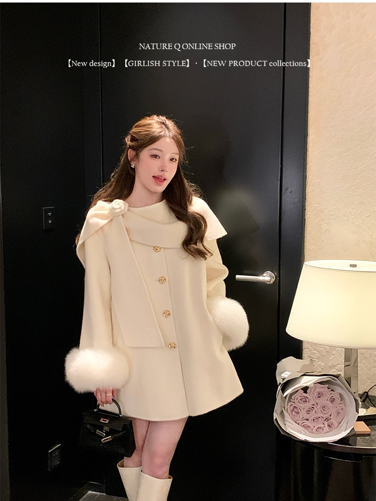 Fox fur sleeve chanelstyle woolen coat white wool overcoat