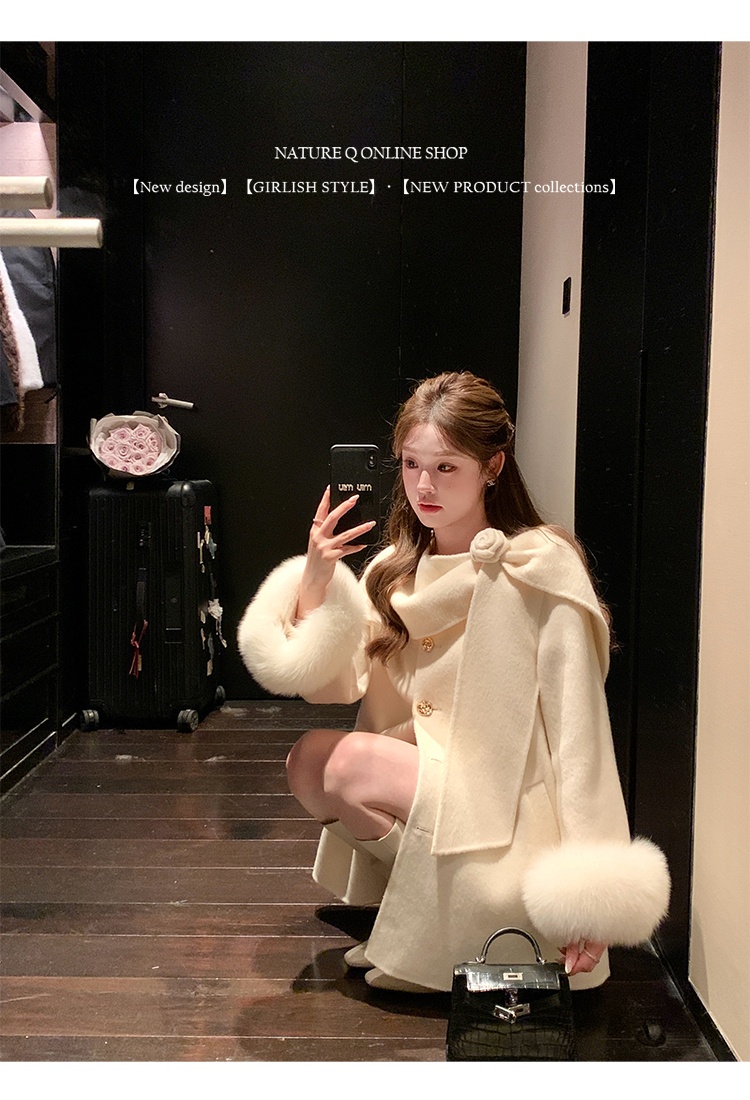 Fox fur sleeve chanelstyle woolen coat white wool overcoat