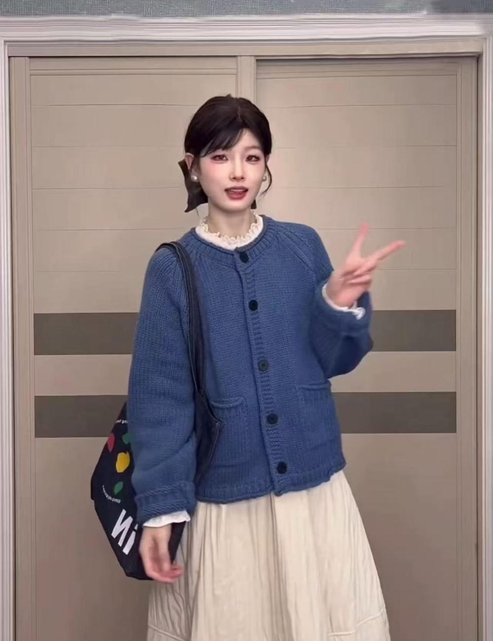 Stereoscopic knitted sweater long sleeve slim cardigan