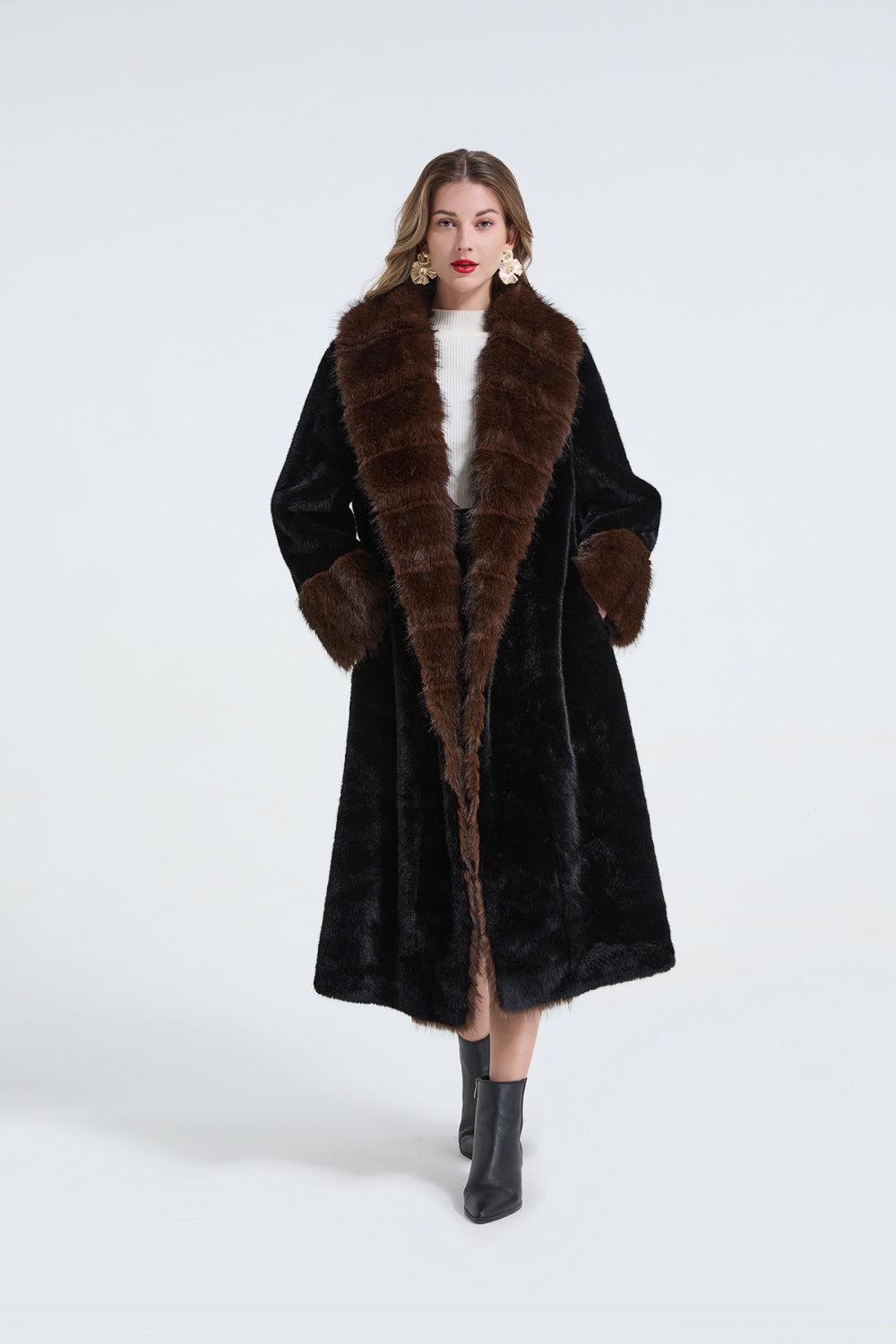Large fur collar elegant coat long fur coat