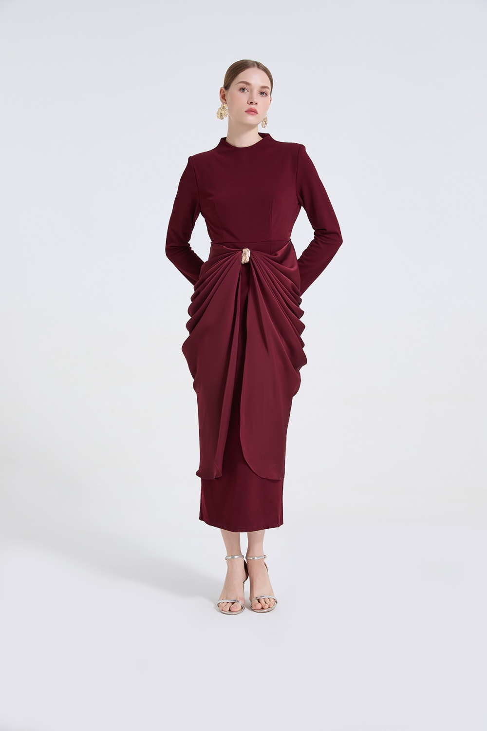 Slim metal buckles decoration dress fold long dress