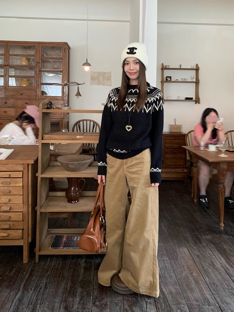 Jacquard black tops loose lazy sweater for women