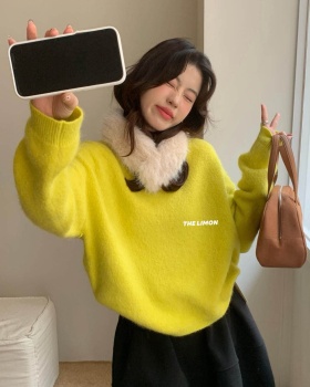 Plush collar thermal slim red sweater for women