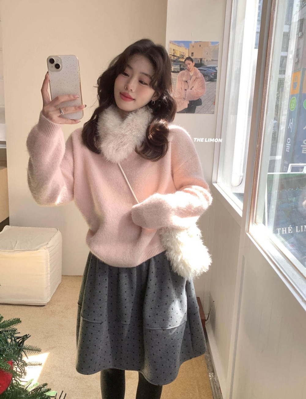 Plush collar thermal slim red sweater for women