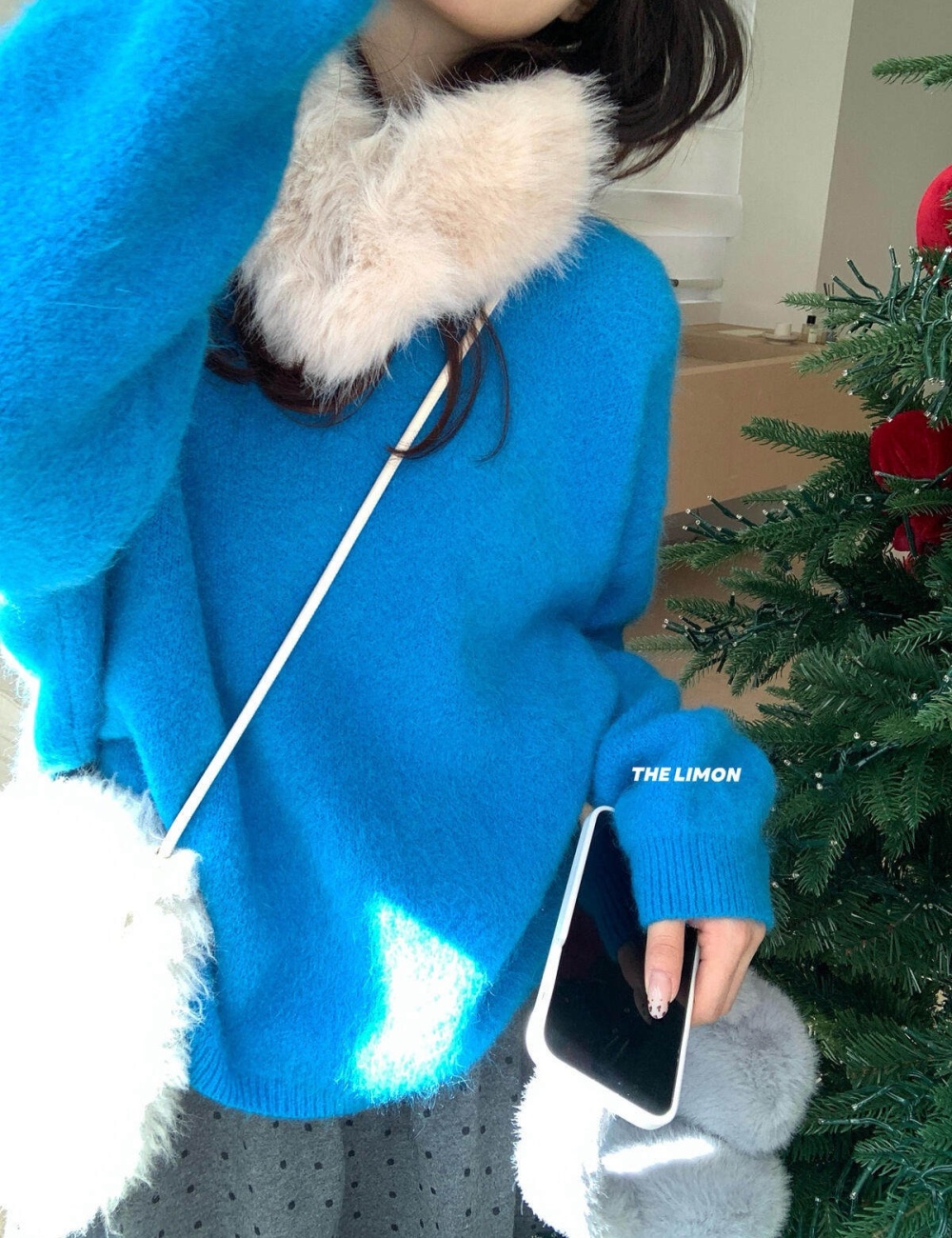 Plush collar thermal slim red sweater for women