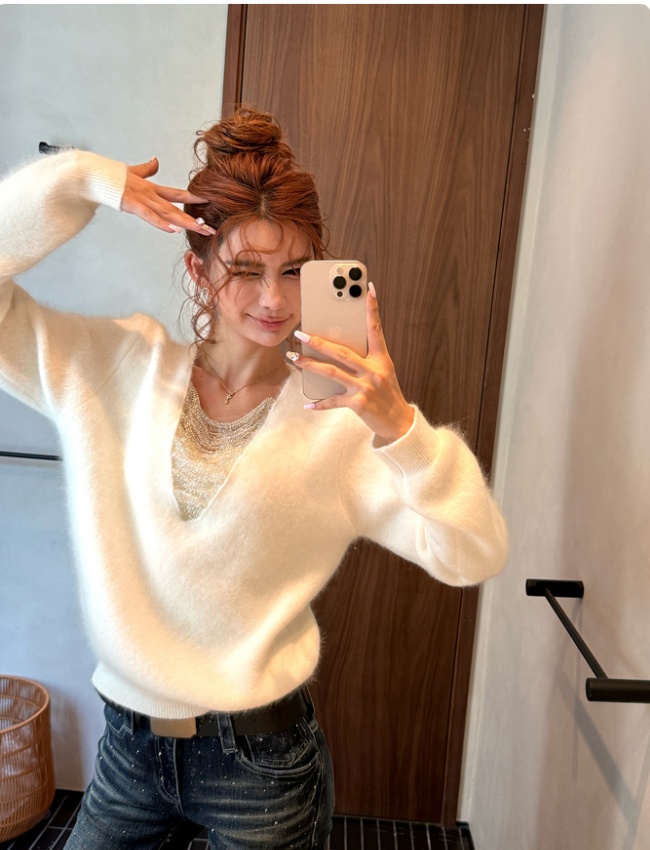 Autumn and winter rabbit fur sweater slim wool tops