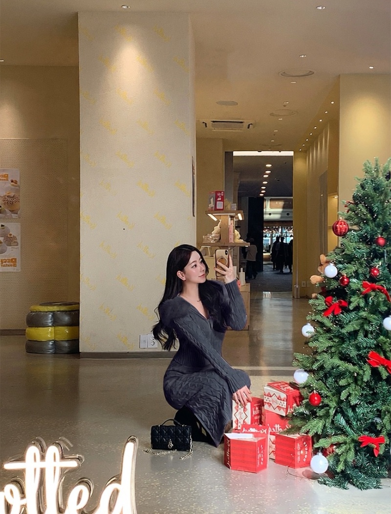 Winter jacket large fur collar skirt a set for women