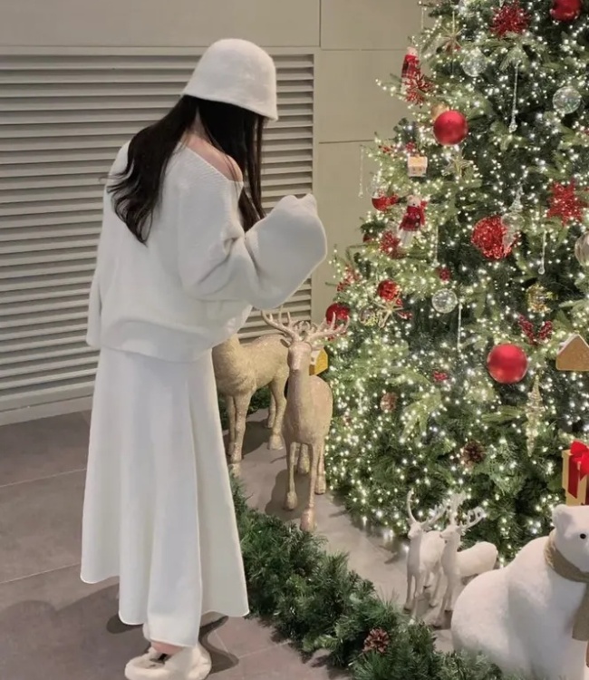 Slim fashion sweater all-match skirt a set for women