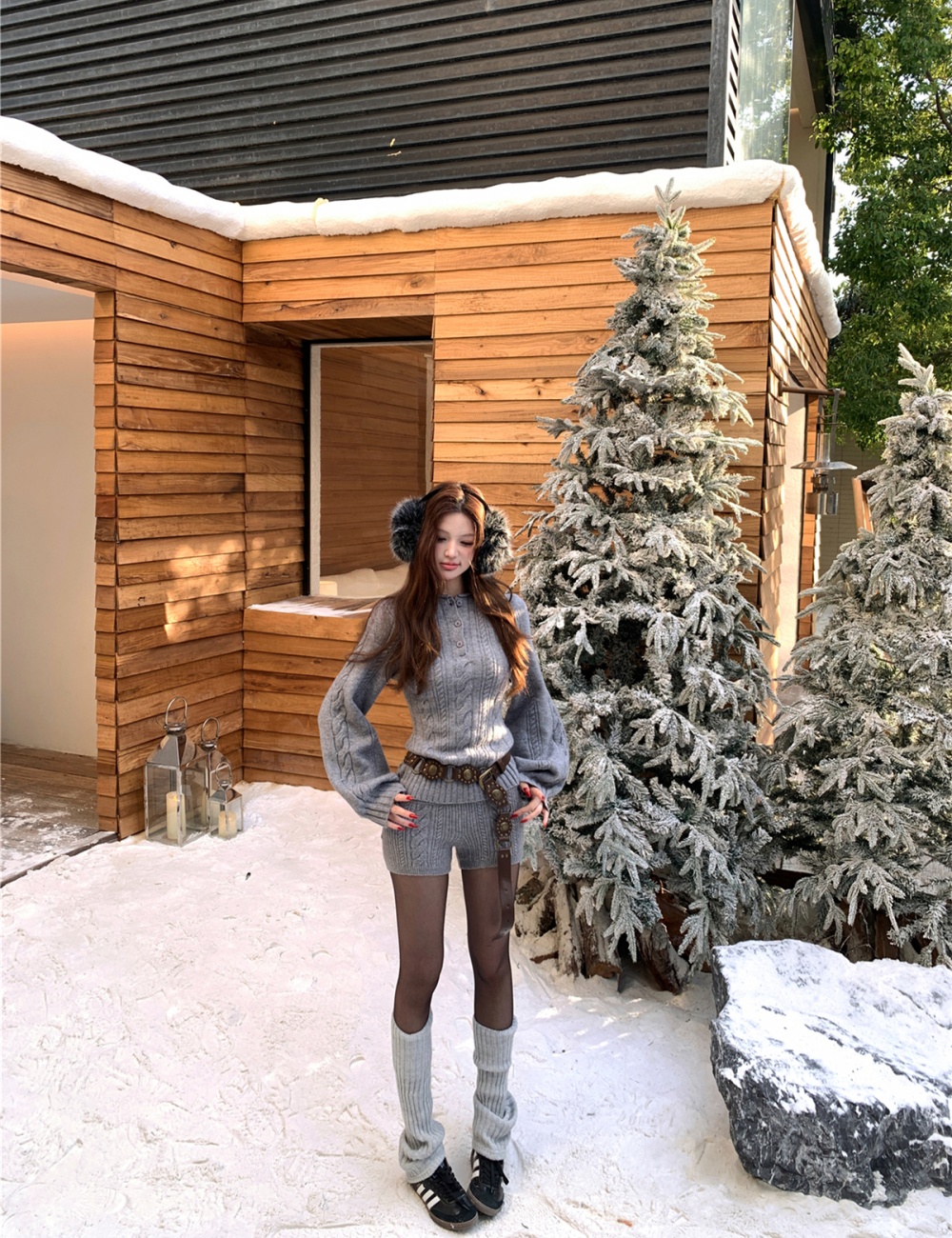 Gray slim shorts pullover twist tops 2pcs set for women