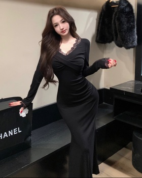 V-neck temperament knitted bottoming lace dress for women