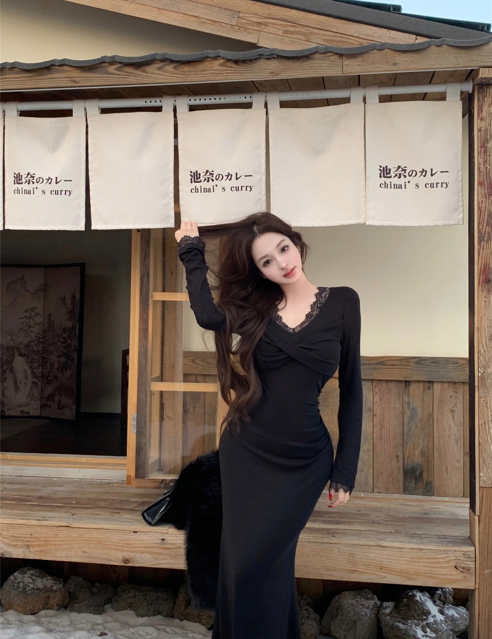 V-neck temperament knitted bottoming lace dress for women