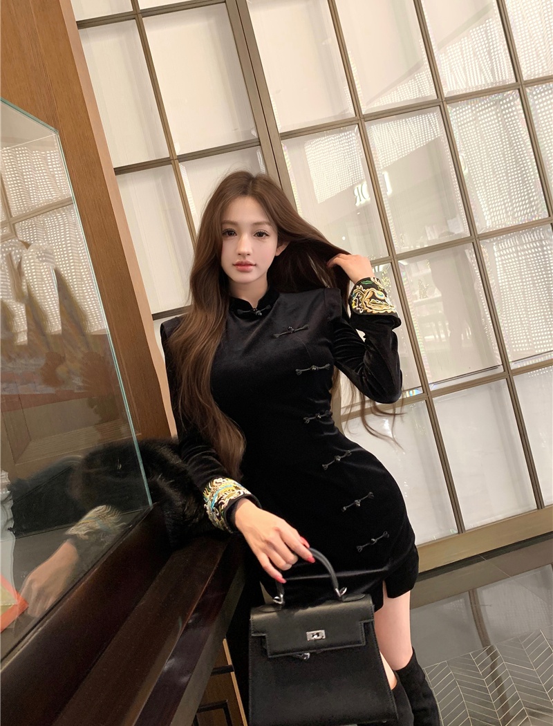 Cstand collar black dress retro Chinese style cheongsam