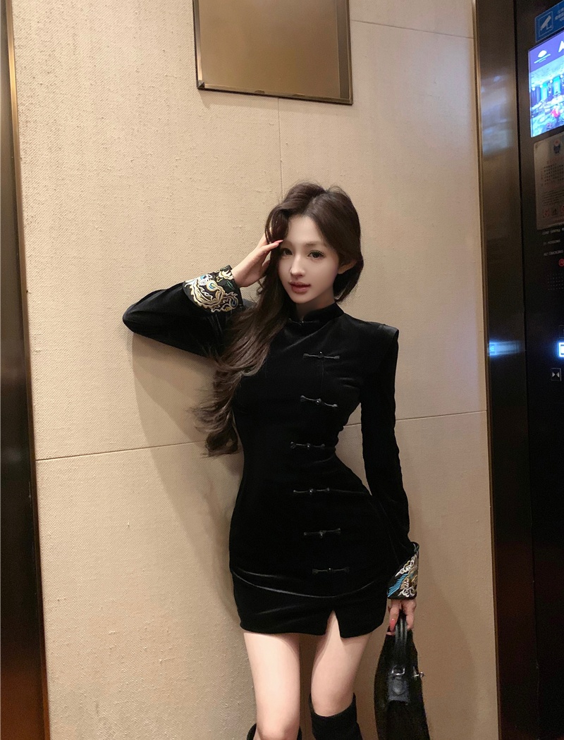 Cstand collar black dress retro Chinese style cheongsam
