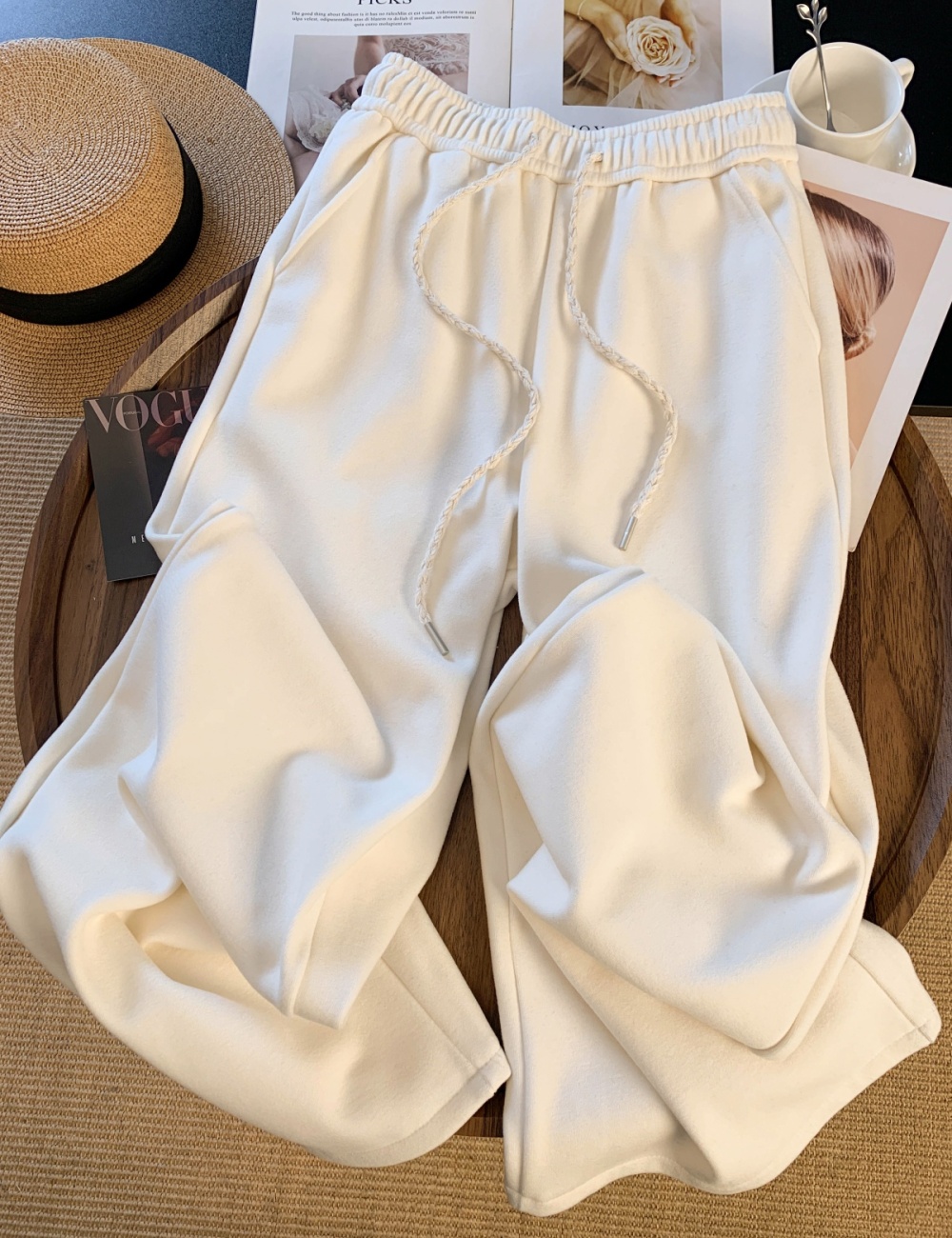 Loose wide leg pants beige sweatpants for women