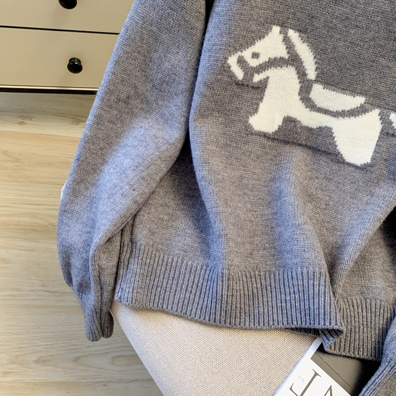 Western style thick pullover tops pony pattern sweater