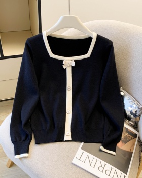 Korean style pullover long sleeve sweater for women
