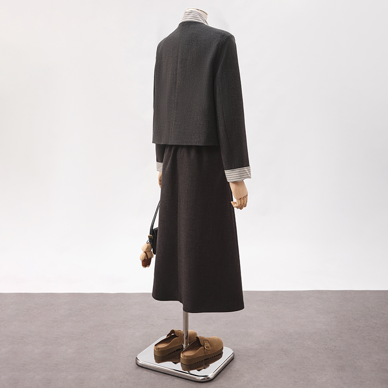 Chanelstyle coat business suit 2pcs set for women