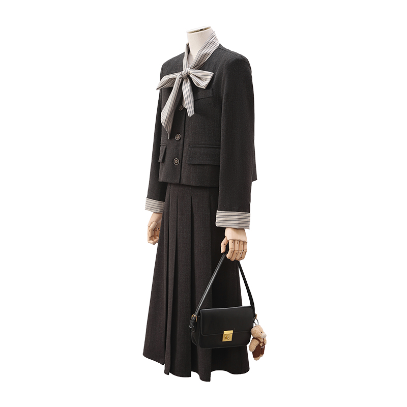 Chanelstyle coat business suit 2pcs set for women