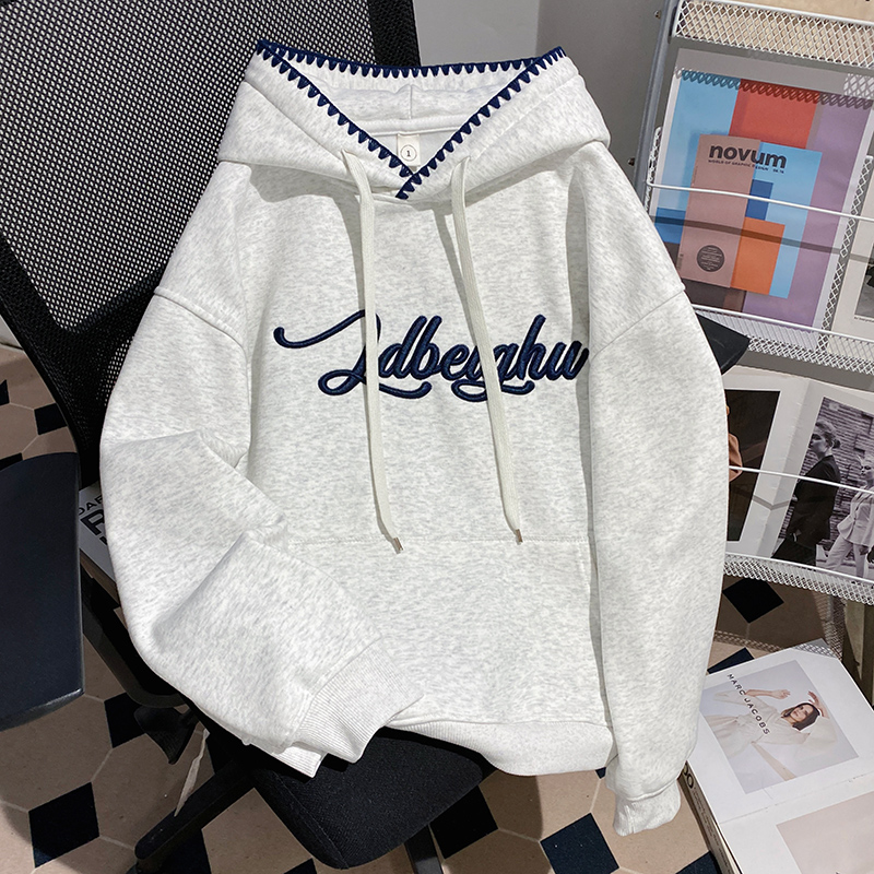 Korean style loose autumn and winter tops for women