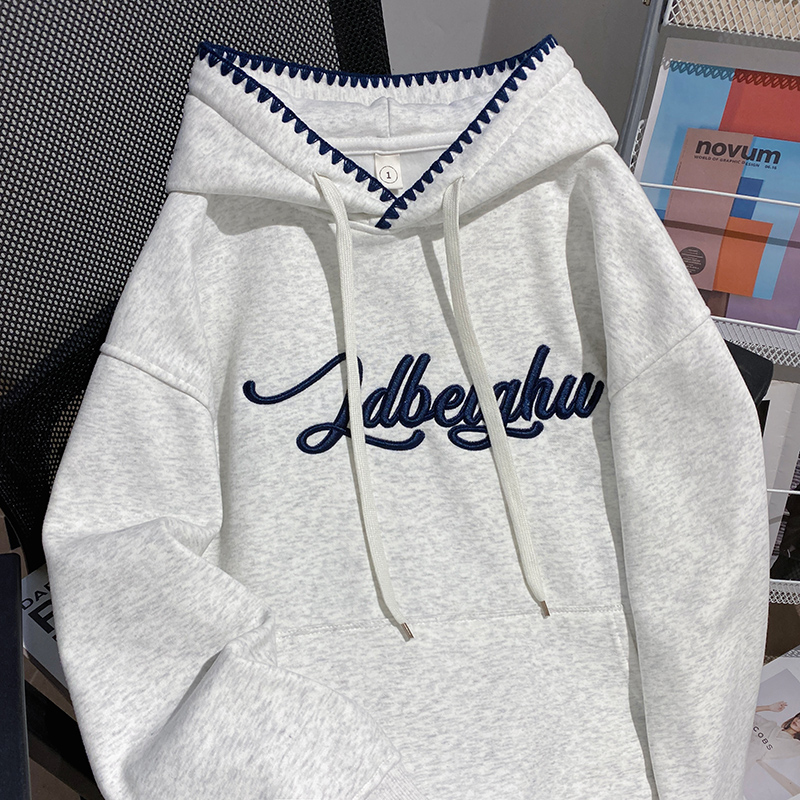 Korean style loose autumn and winter tops for women