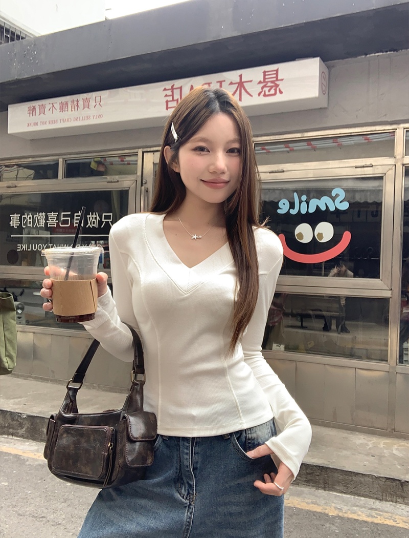 V-neck inside the ride T-shirt long sleeve bottoming shirt