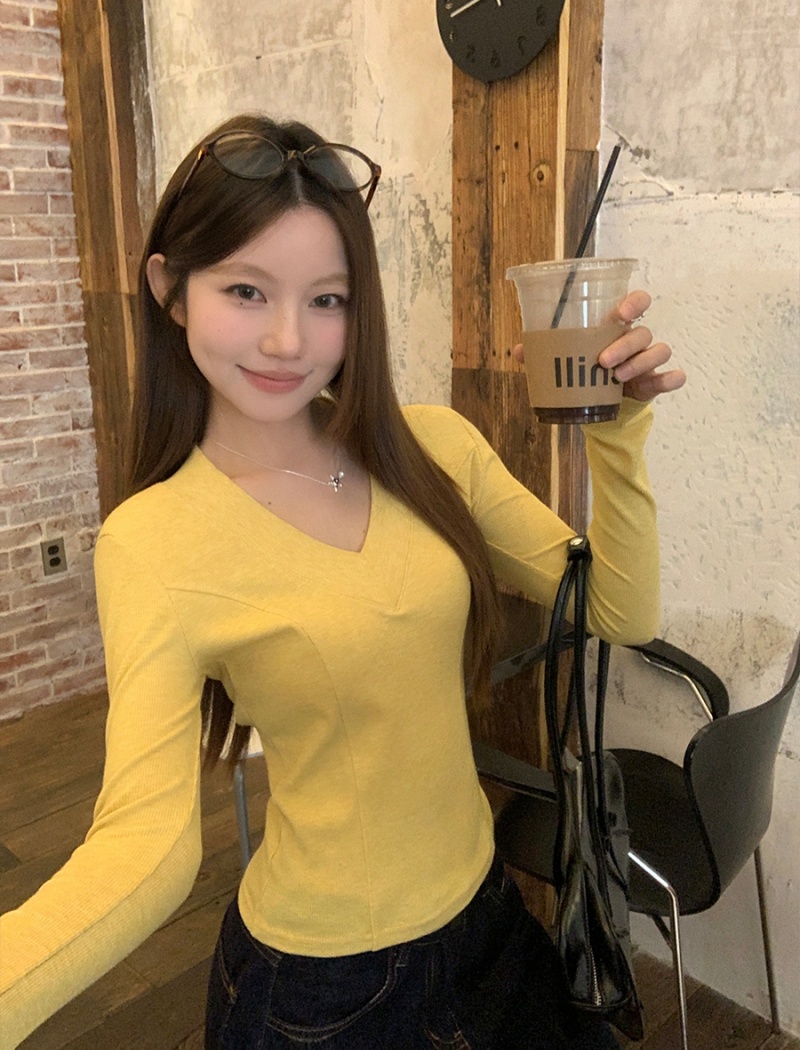 V-neck inside the ride T-shirt long sleeve bottoming shirt