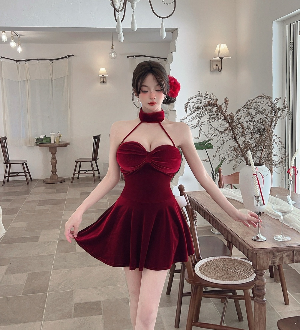 Pinched waist elasticity bottoming big skirt low-cut dress