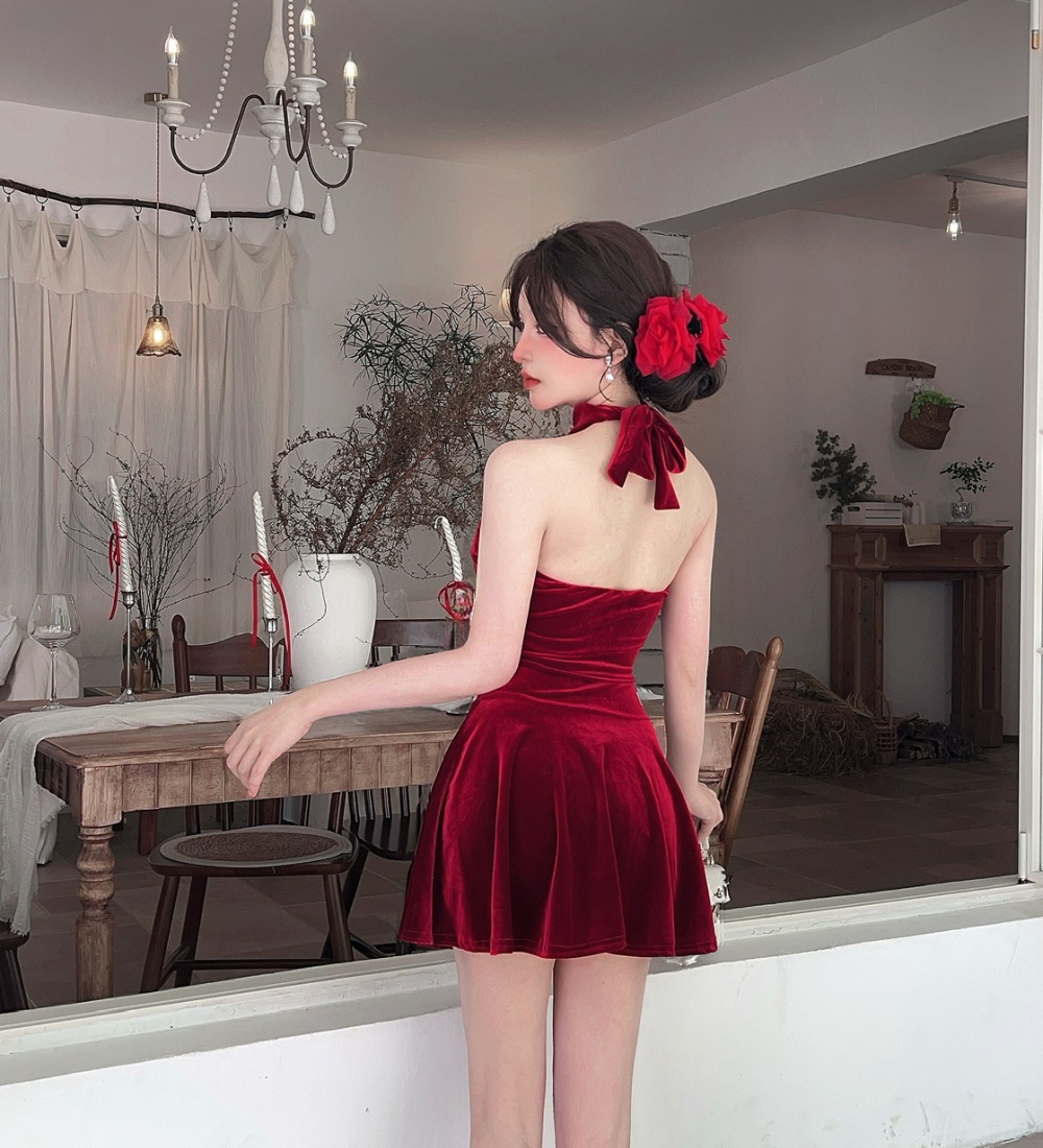 Pinched waist elasticity bottoming big skirt low-cut dress