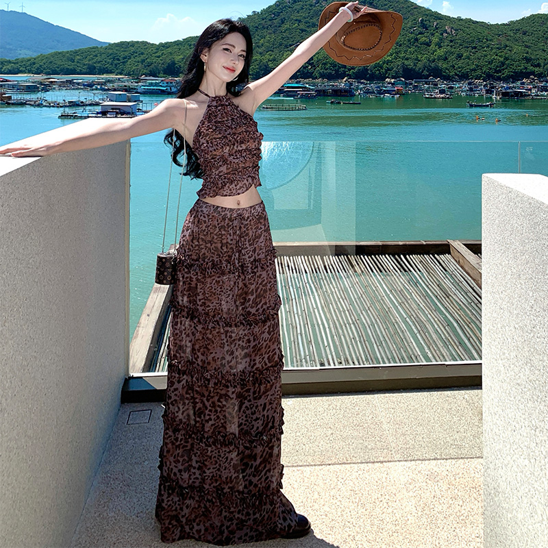 Leopard halter sexy enticement long skirt 2pcs set
