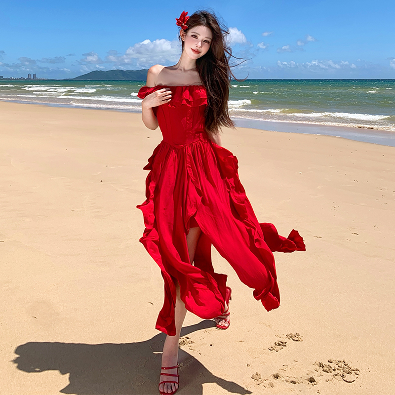 Travel niche dress was white flat shoulder long dress