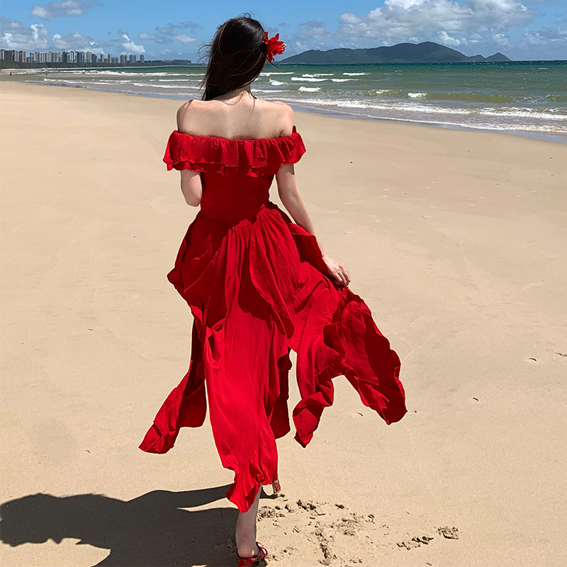 Travel niche dress was white flat shoulder long dress