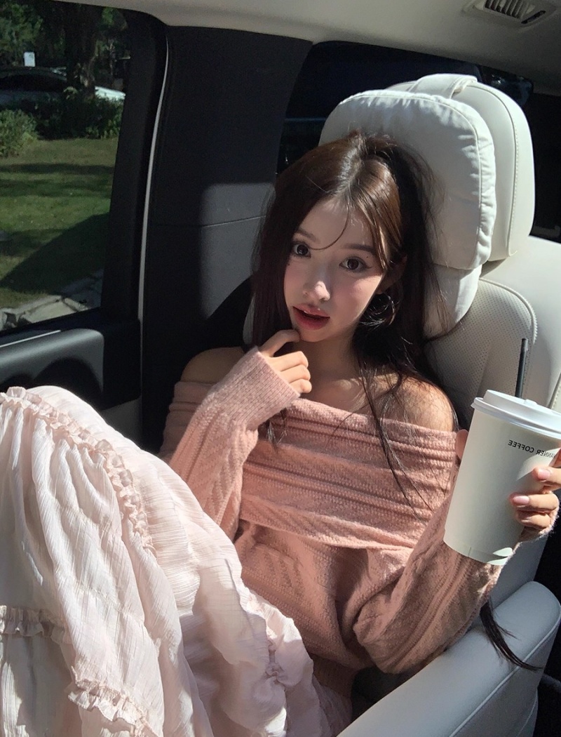 Strapless France style sweater