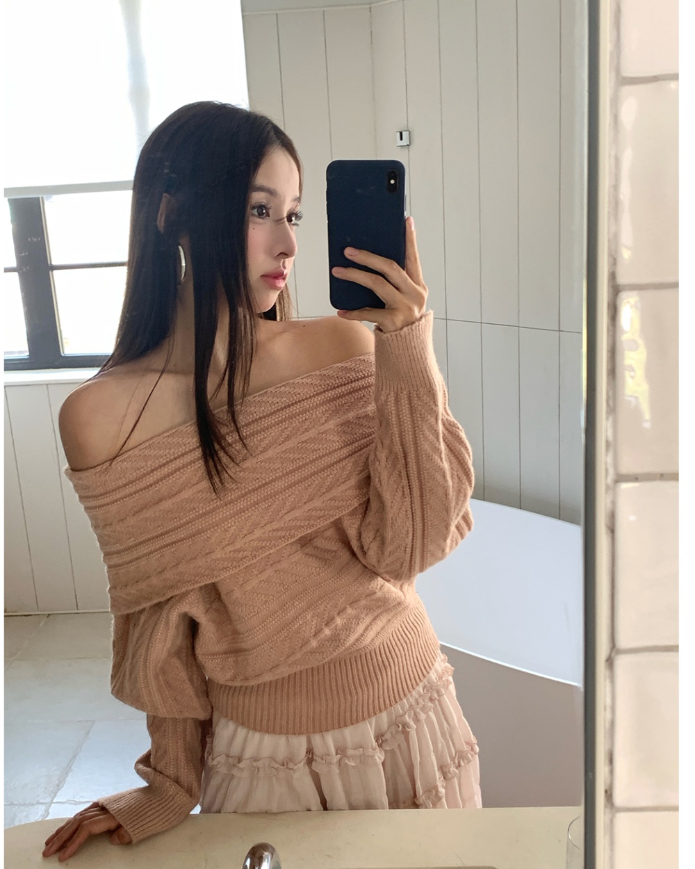 Strapless France style sweater