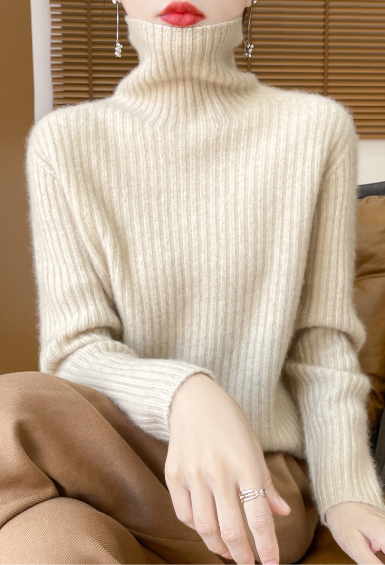 Loose thick sweater bottoming shirts for women