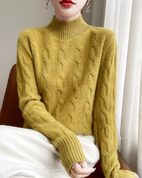 Thick sweater bottoming shirts for women