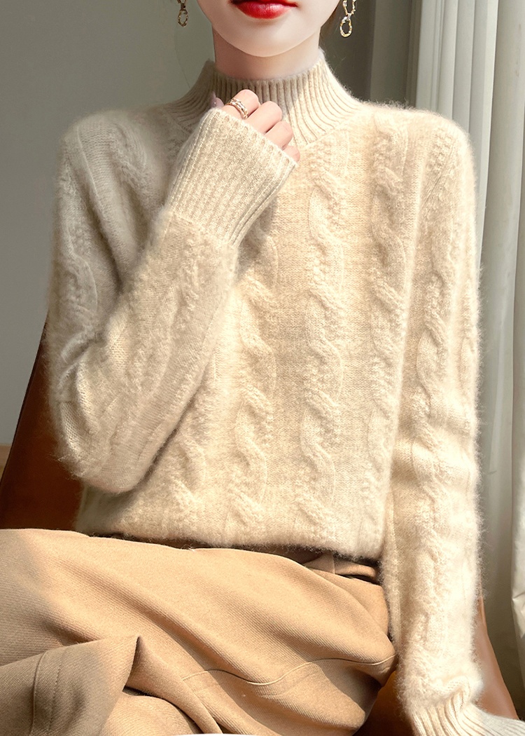 Thick sweater bottoming shirts for women