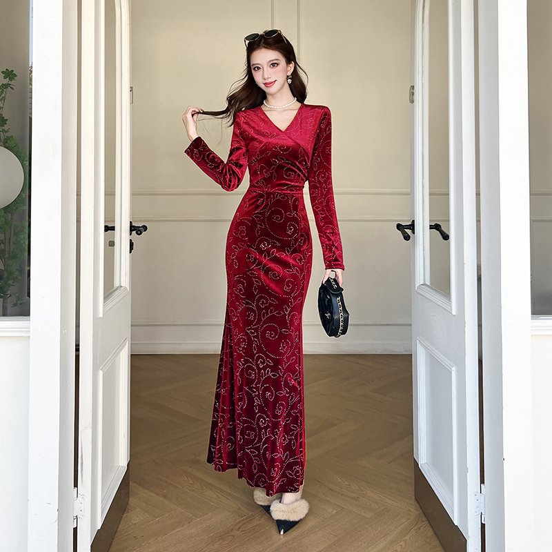 Fashion V-neck long dress package hip autumn dress