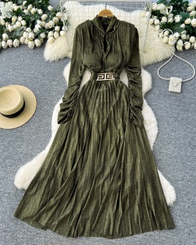 Long sleeve V-neck dress fold long dress for women