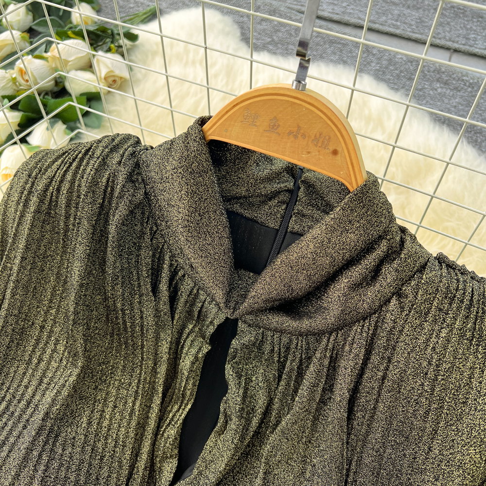 Long sleeve V-neck dress fold long dress for women