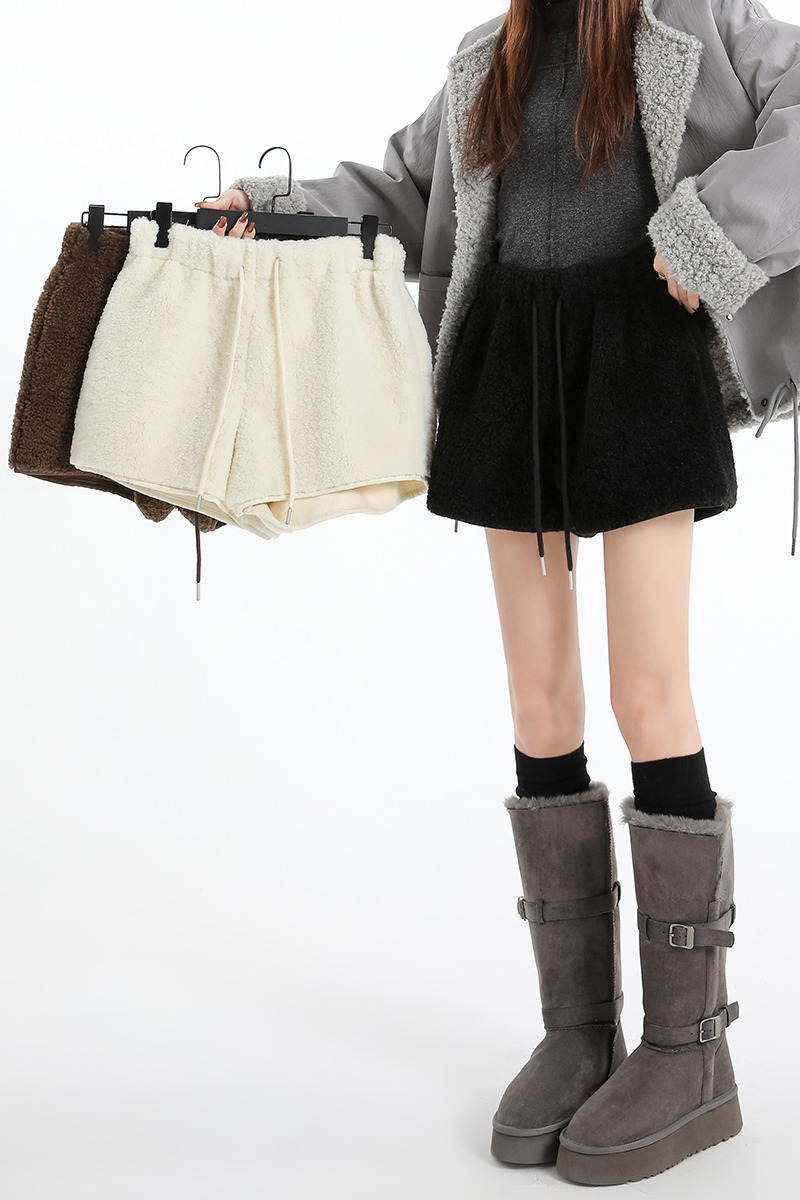 Slim wears outside boots pants Casual shorts for women