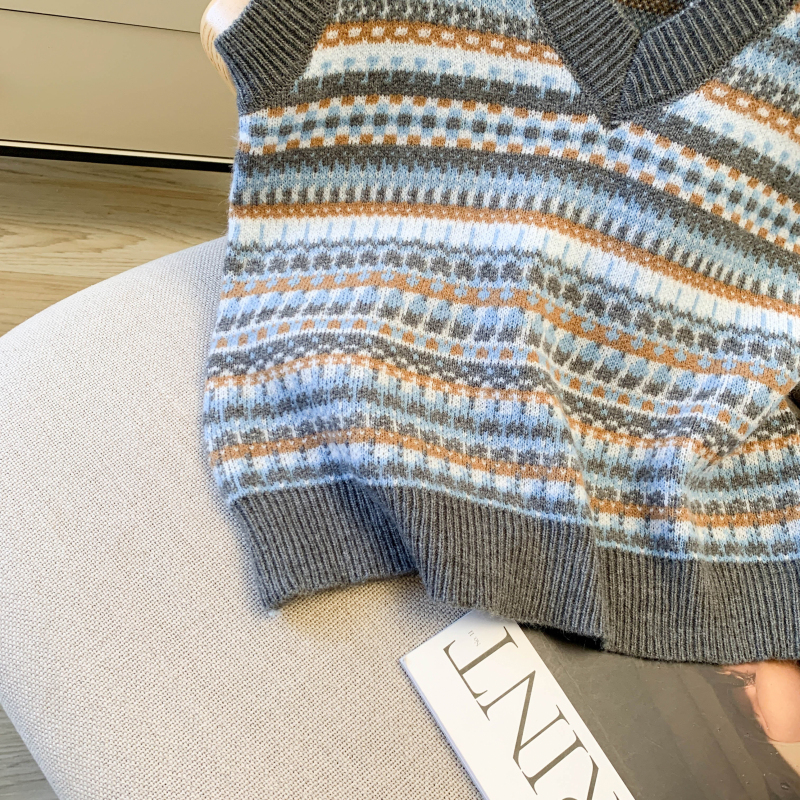 Jacquard waistcoat knitted sweater for women