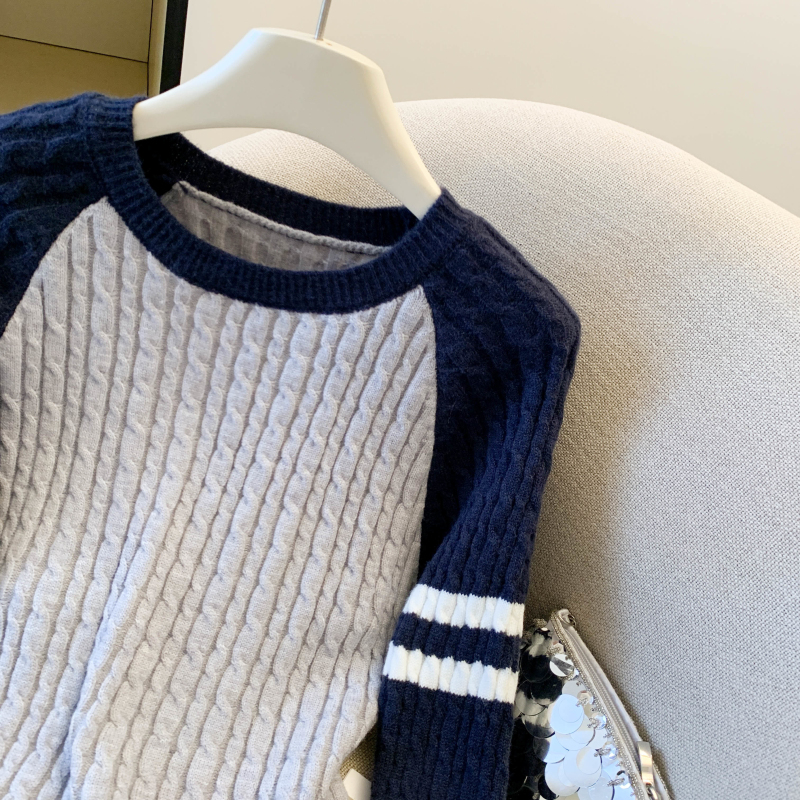 Twist sweater pullover bottoming shirt for women