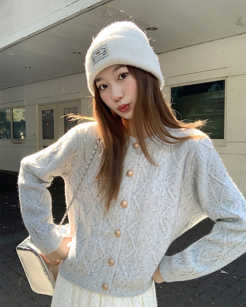 Winter sweet cardigan Casual buckle sweater for women