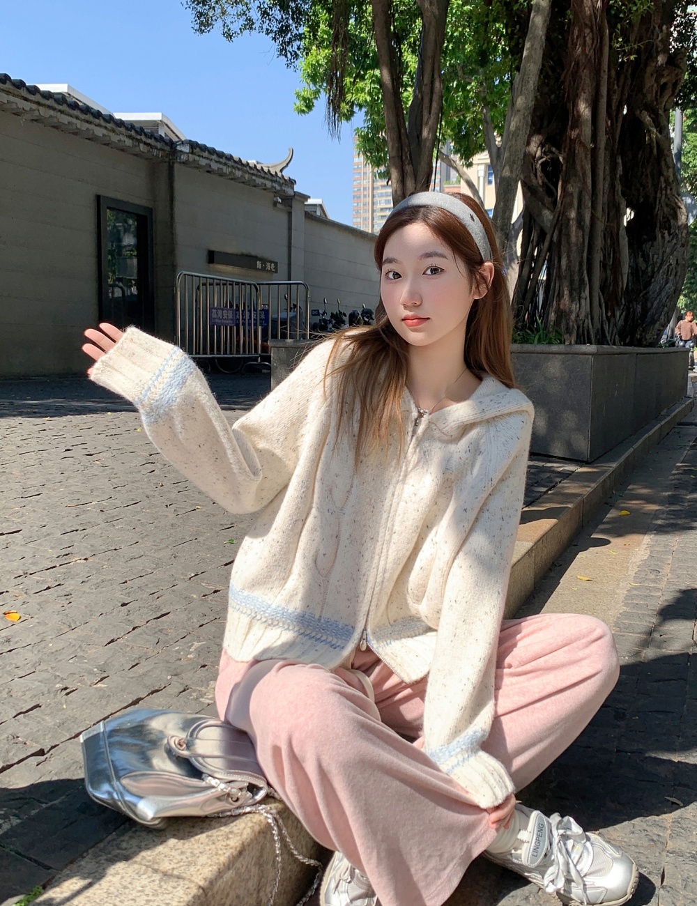 Knitted winter tops twist cardigan for women