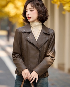 Retro locomotive coat winter plus velvet leather coat