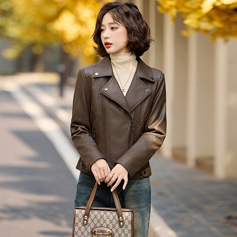 Retro locomotive coat winter plus velvet leather coat