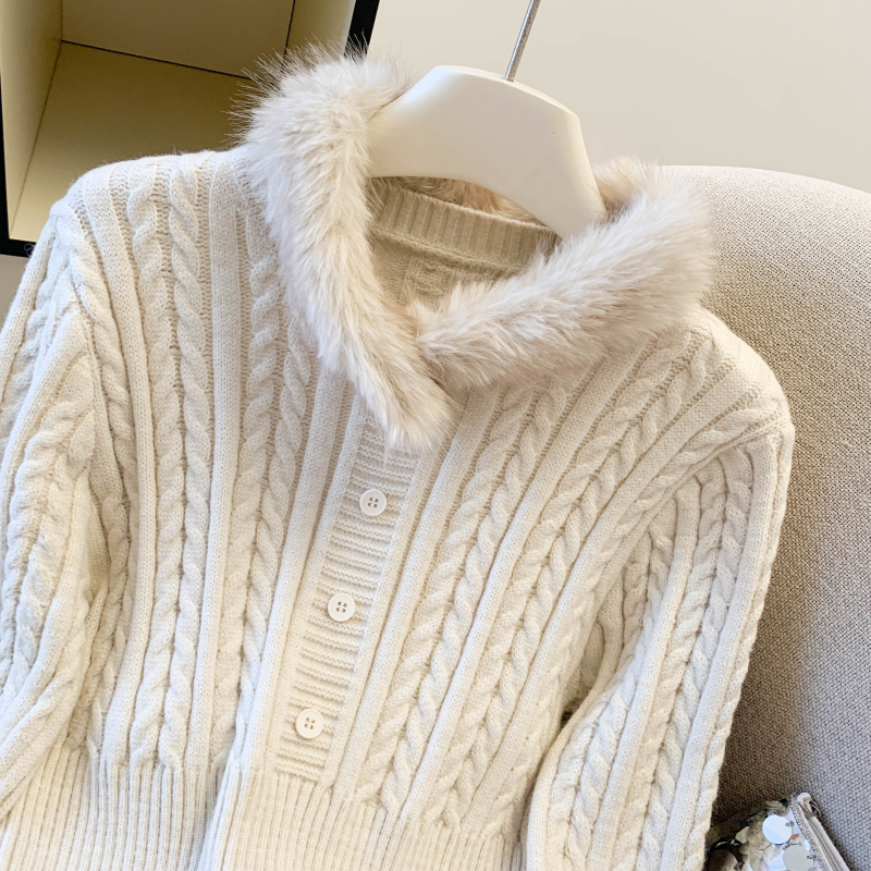 Short slim thick pullover fur collar big red sweater