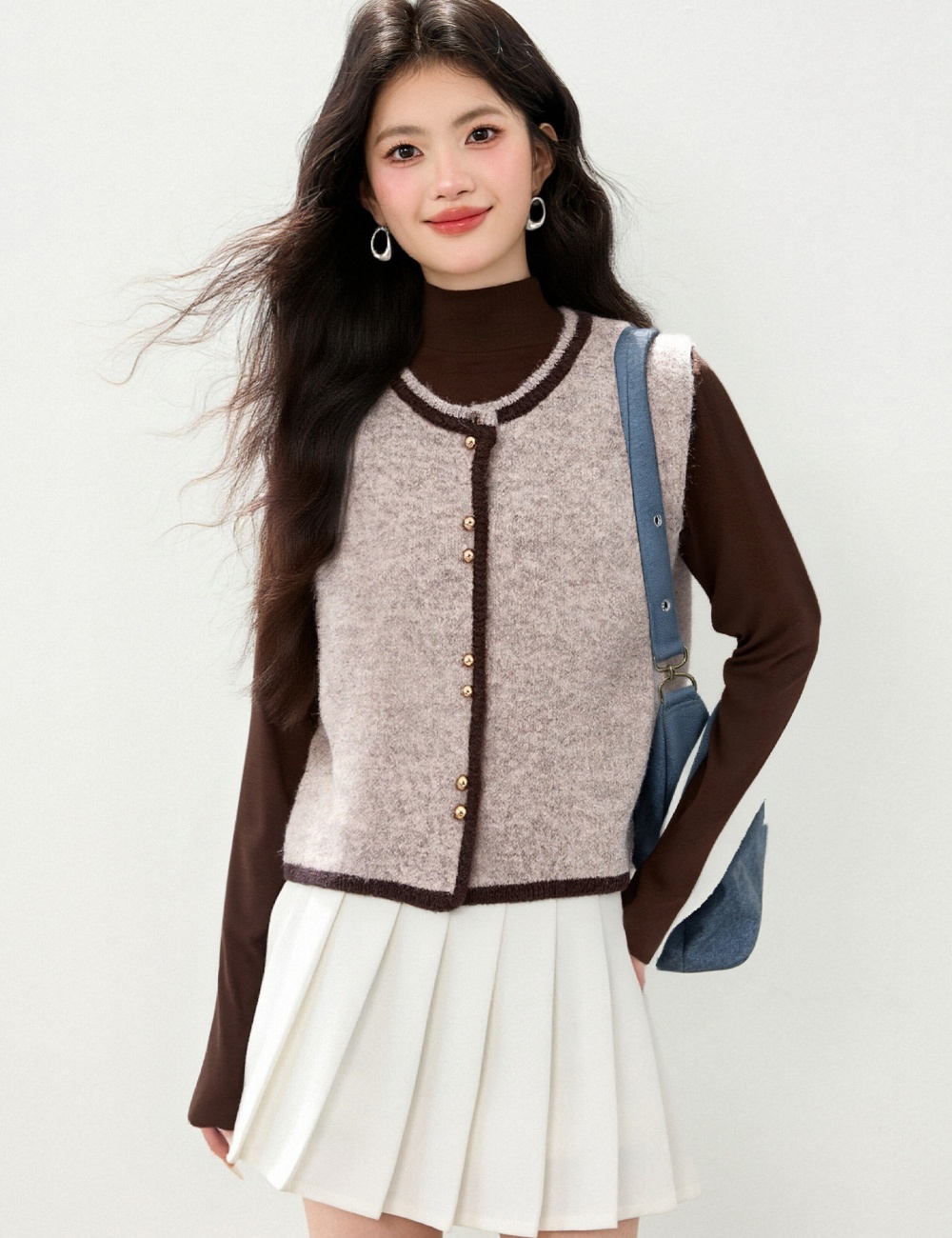 Knitted chanelstyle round neck autumn and winter waistcoat