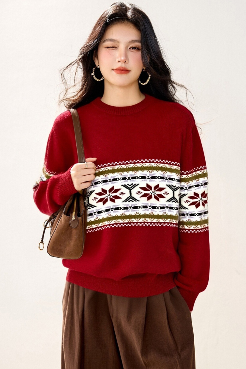 Autumn and winter round neck sweater christmas tops